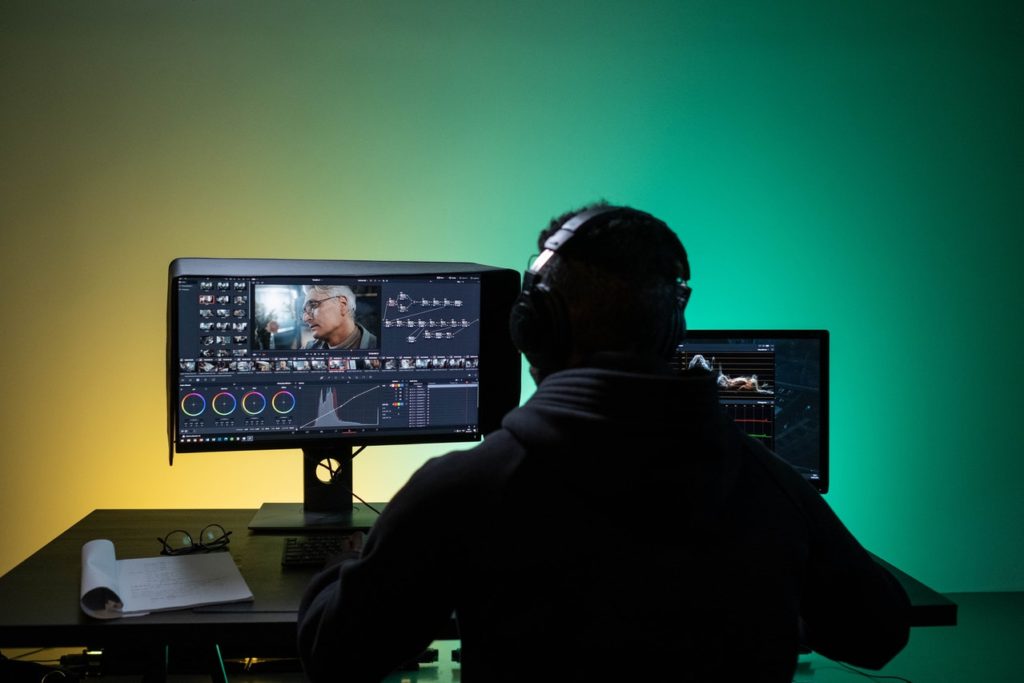 Learn How to Edit Your Photos Like a Pro